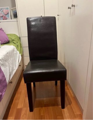 Set de 4 Sillas Polipiel Marrón.