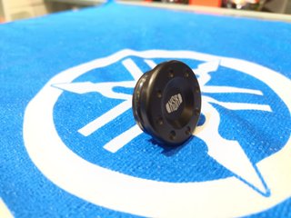 TAPA TORNILLO SOPORTE MOTOR XSR 700 ANO 2016/17/18