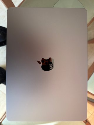 MacBook Air M3 13 8GB/256GB