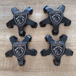 TAPABUJES PEUGEOT NEGROS 5 TORNILLOS - EMBLEMAS