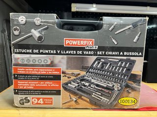 Maletín de llaves de vaso Powerfix 94 piezas