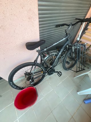 Bicicleta de Montaña Trek Negra