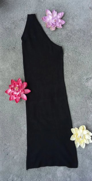 Vestido Negro Asimétrico Zara