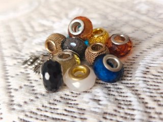Lote de charms y separadores para Pulsera