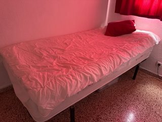 Cama individual con colchón