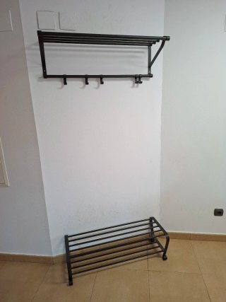 Perchero y zapatero Portis Ikea