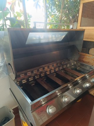Barbacoa Encastrable BeefEater Discovery 1100S