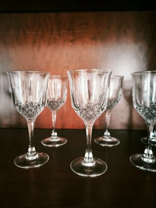 Juego de Copas de Cristal Tallado