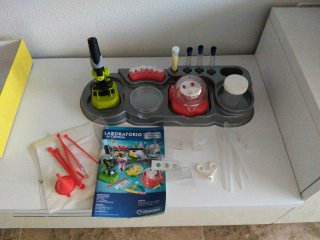 Juego Laboratorio de Ciencia Clementoni