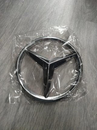 Cubierta emblema Mercedes adhesiva