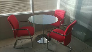 Mesa Redonda de Cristal Becky 90D