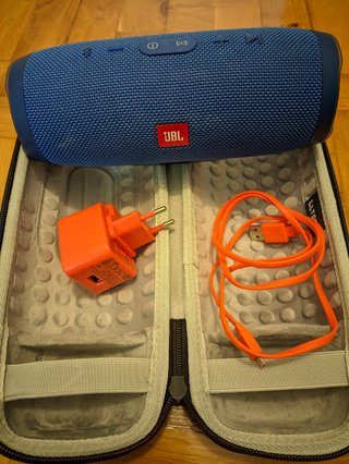 Altavoz JBL Charge 3 Azul + Cargador + Funda