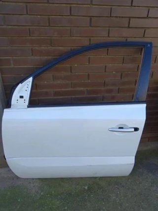 Puerta delantera izquierd renault koleos