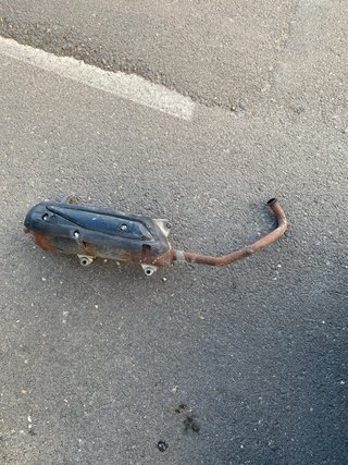 Tubo de escape SYM Symphony / Peugeot Tweet 125