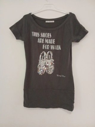 Camiseta Gris con Lentejuelas Talla M