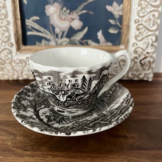 Taza y plato Myott Royal Mail