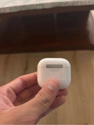 Apple AirPods