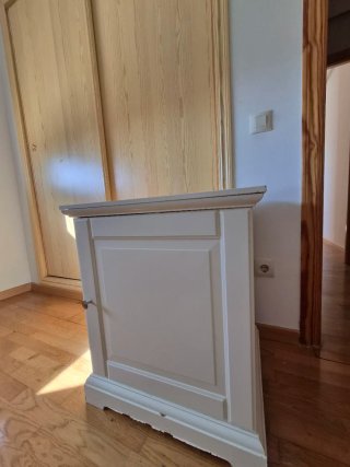 Set di 2 Comodini Bianchi