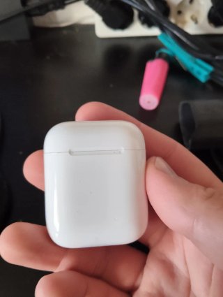 Apple AirPods 2