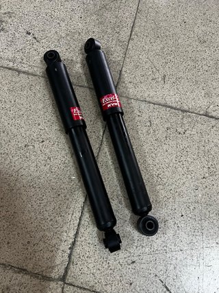 Set 2 Amortiguadores KYB Excel-G Escarabajo