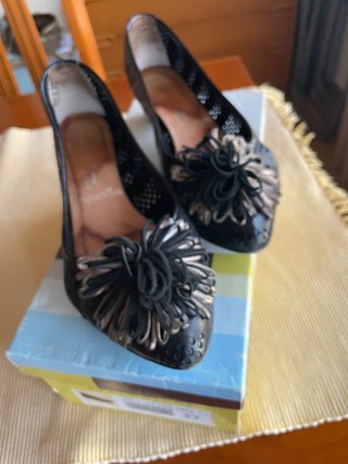 Zapatos Hispanitas Negros
