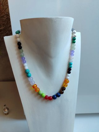 Collar de Piedras Naturales Multicolor