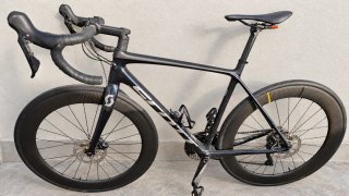 Bicicleta Scott Addict 20 con ruedas Mavic