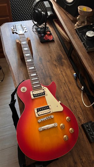 Guitarra Epiphone Les Paul Cherry Sunburst