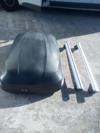 Cofre Cruz Road 370 con Barras de Soporte