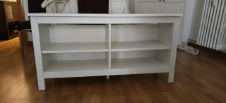 Mueble de salón blanco