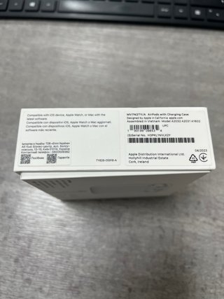 Apple AirPods (2nd generation), foto 2 di 5
