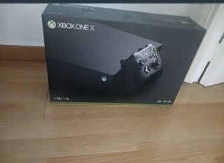 Xbox One X 1TB