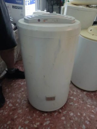 Termo Eléctrico Blanco