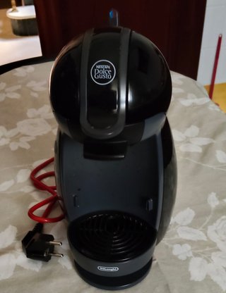 Cafetera Nescafé Dolce Gusto De'Longhi