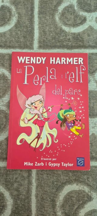 La Perla i l'elf del parc