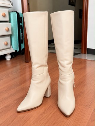 Botas de caña alta beige