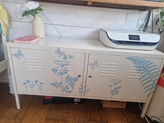Mueble de almacenaje IKEA metálico