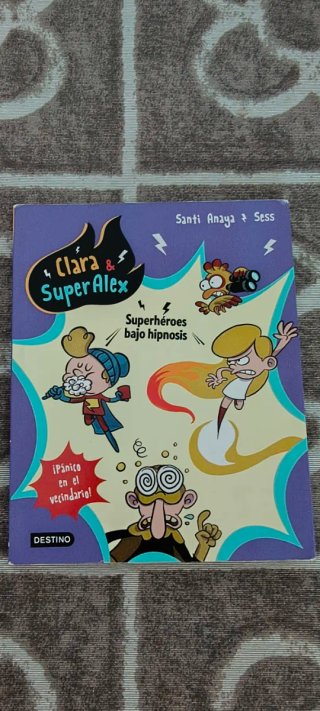 Superhéroes bajo hipnosis