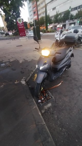 Peugeot Tweet - Moto para piezas