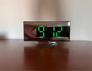Reloj Despertador Digital con Pantalla Espejo