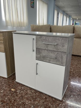 Chollo aparador con 2 puertas y 2 cajones