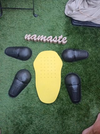 Kit de Protecciones para Chaqueta de Moto