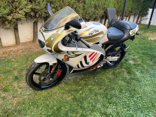 Aprilia RS50 2004