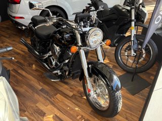 Kawasaki Vulcan 900
