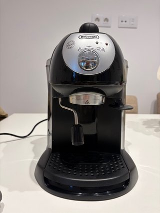 Cafetera DeLonghi Espresso y Cappuccino