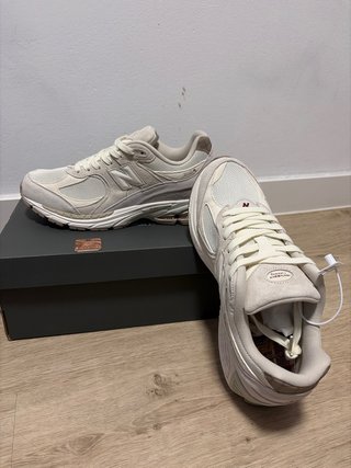 Zapatillas New Balance 2002 Blancas
