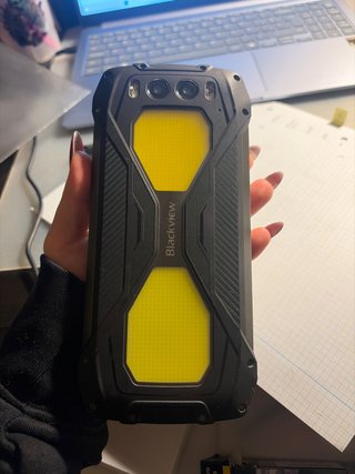 Blackview BV7300