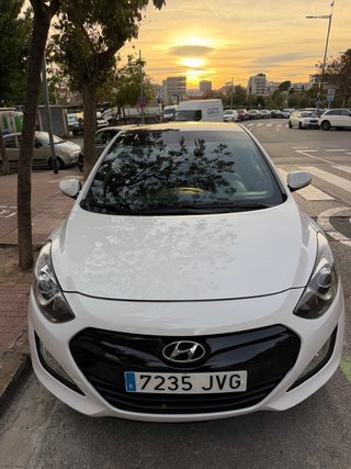 Hyundai i30 2016
