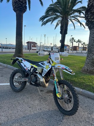 Husqvarna TE300i Enduro