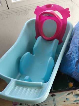 Bañera para bebé con adaptadores